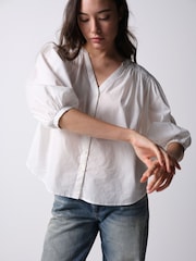 The Set 2 Pack V-Neck Button Through Blouse - 圖片 7，共 11