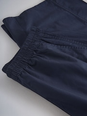 The Set 2 Pack Lightweight Cotton Barrel Leg Trousers - Afbeelding 8 van 9
