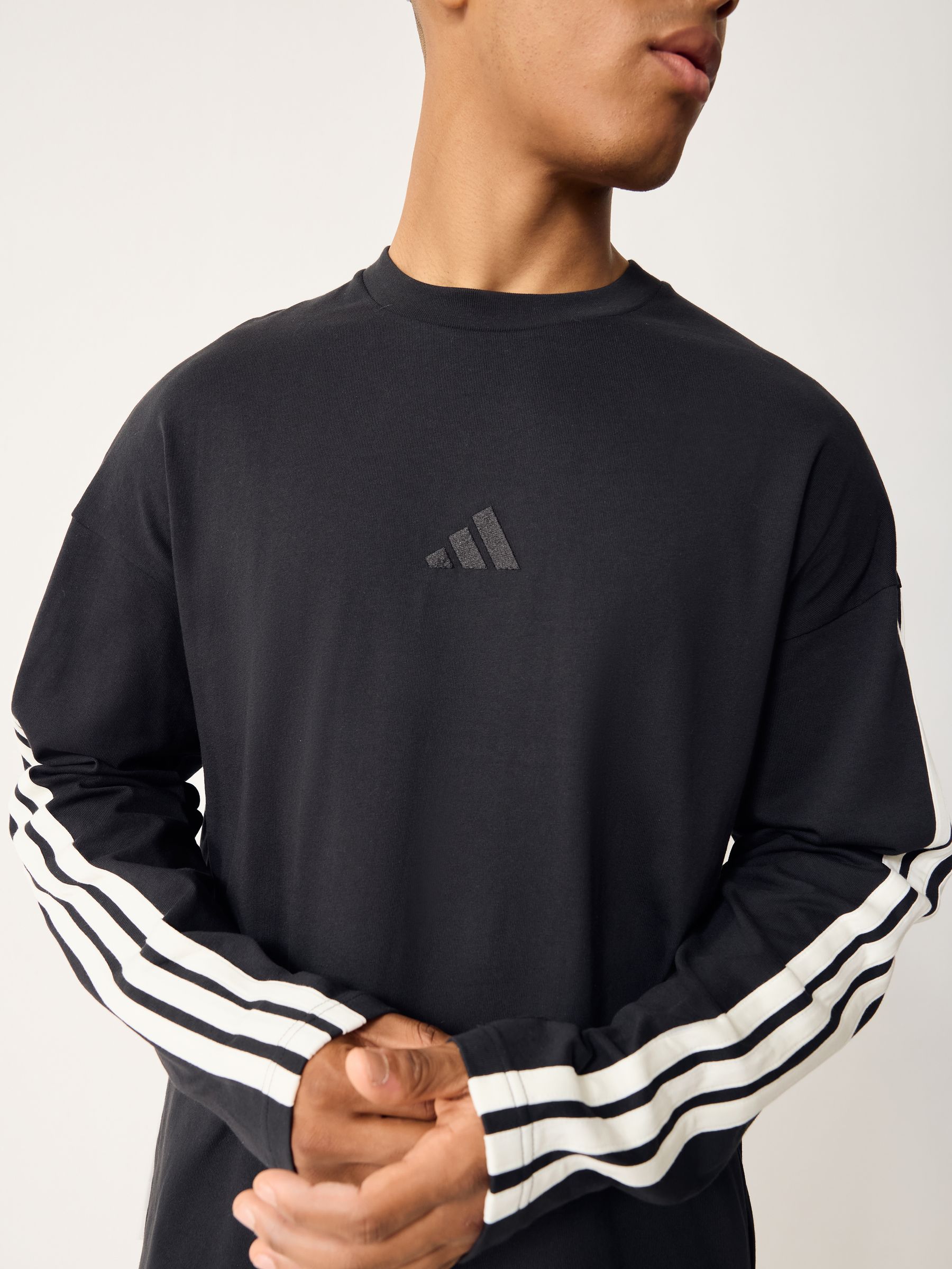 Comprar Preto - Camiseta de manga comprida adidas Kit 3-Stripes