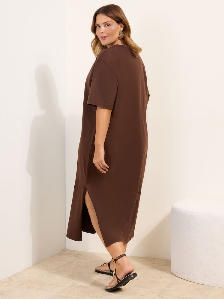 Friends Like These Chocolate Brown Curve Jersey T-Shirt Midi Dress - Image 4 of 4