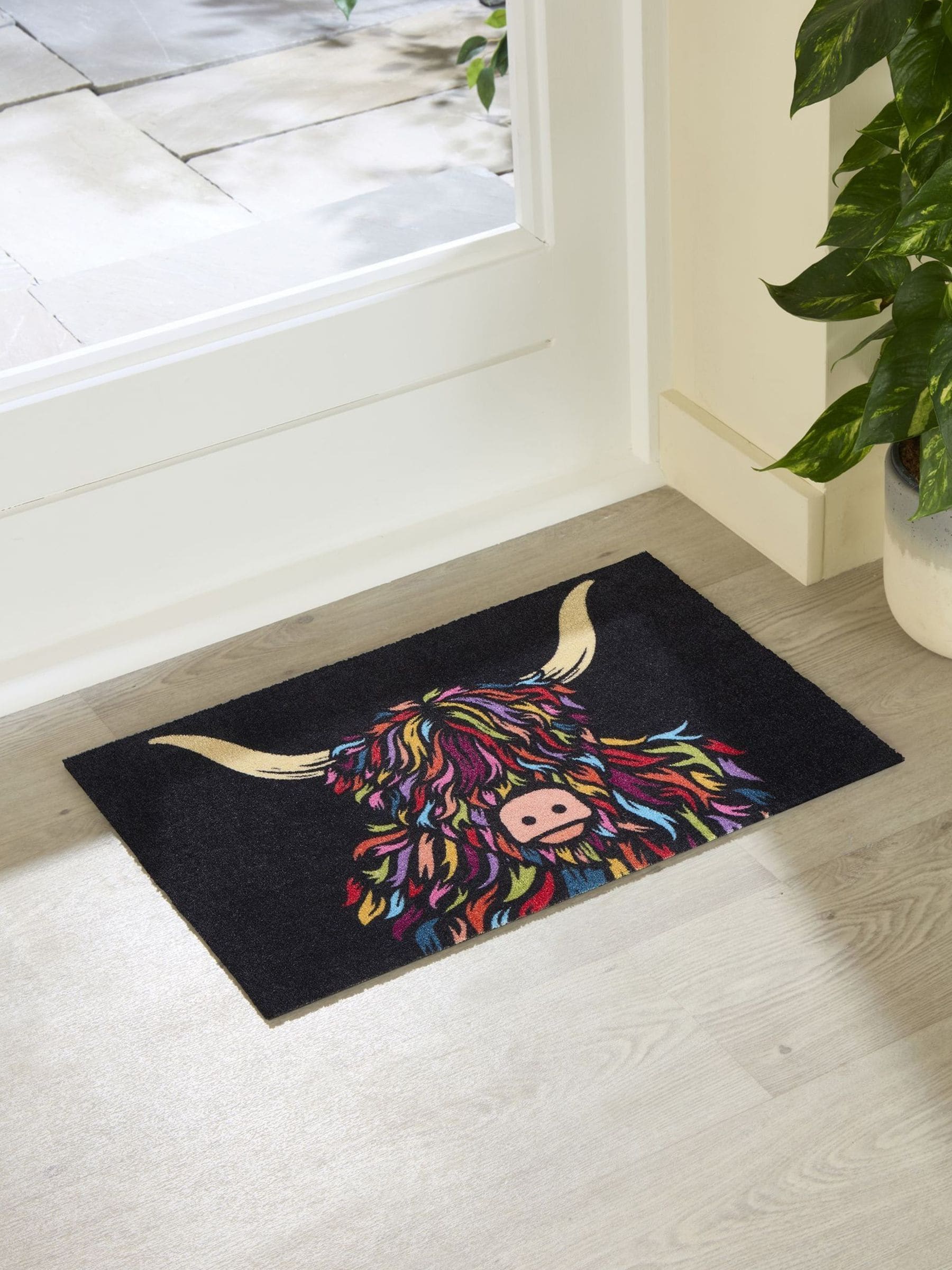 Artsy Mats Black Highland Cow Indoor Washable Doormat (V40684)