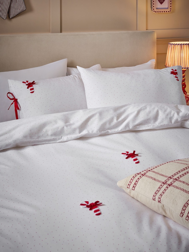 White Candy Canes Crochet Christmas Duvet Cover and Pillowcase Set - Image 2 of 5 White Candy Canes Crochet Christmas Duvet Cover and Pillowcase Set - Image 2 of 5