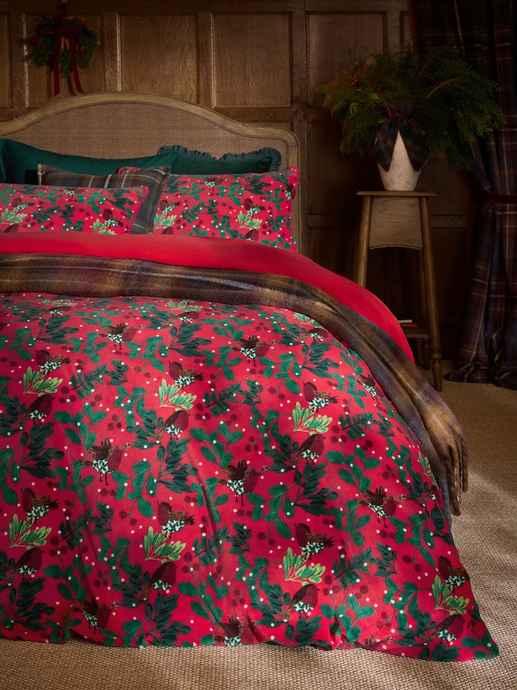 Red Robin Fleece Christmas Duvet Cover and Pillowcase Set - Image 1 of 4 Red Robin Fleece Christmas Duvet Cover and Pillowcase Set - Image 1 of 4