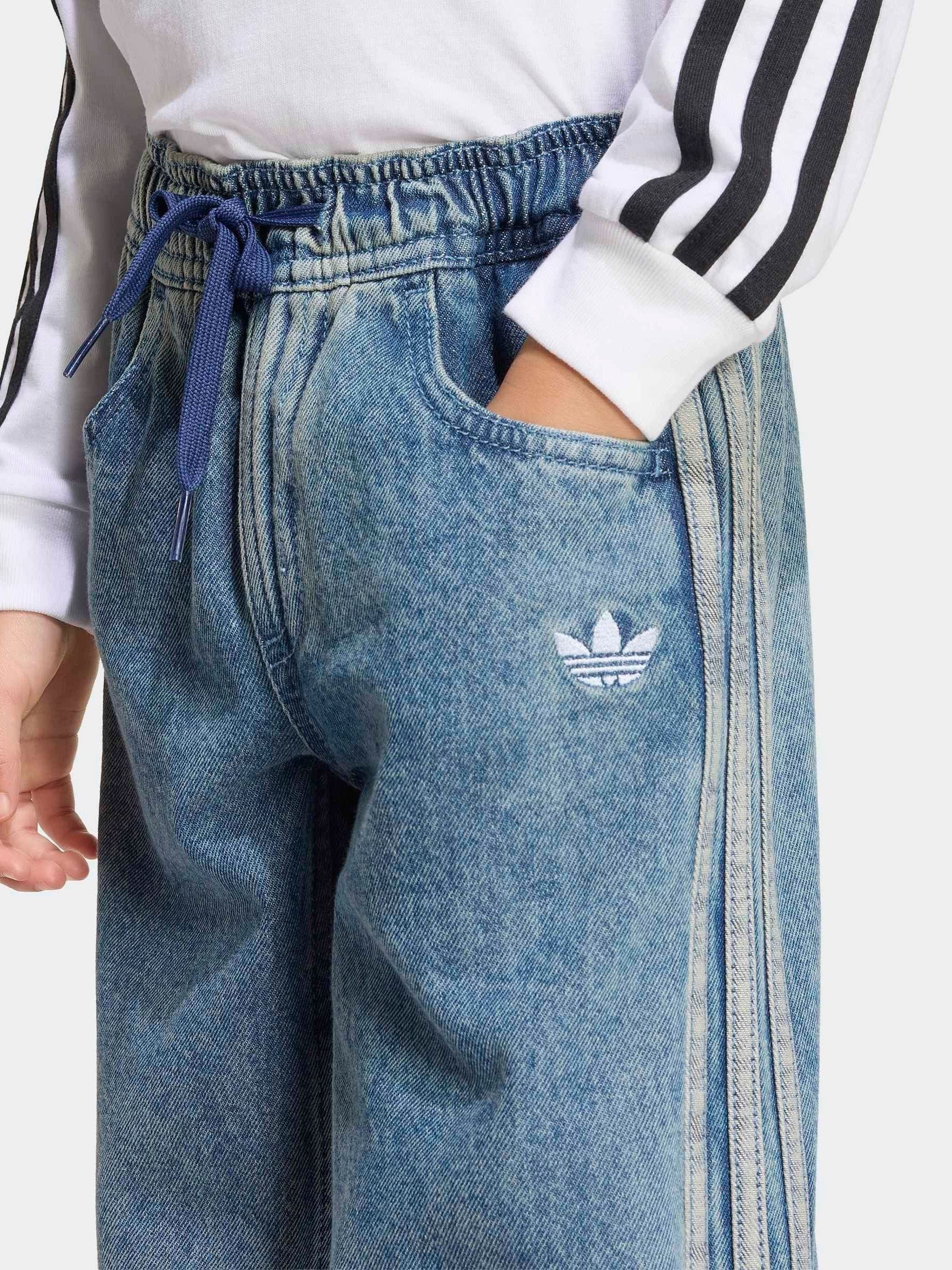Comprar Calça jeans adidas Originals Firebird from Next Brazil