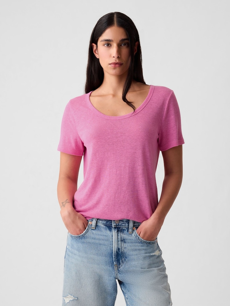 Gap Dark Pink Linen Blend Short Sleeve Scoop Neck T-Shirt - Image 1 of 4 Gap Dark Pink Linen Blend Short Sleeve Scoop Neck T-Shirt - Image 1 of 4