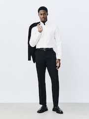 שחור - גזרה רגילה - Stretch Smart Twill Trousers - תמונה 2 מתוך 10