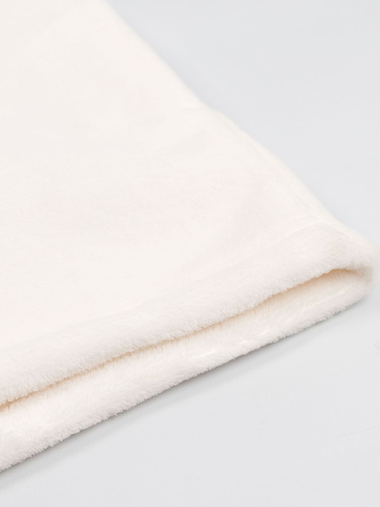 Vanilla Underground White Miffy Face Blanket Hoodie - Image 8 of 8