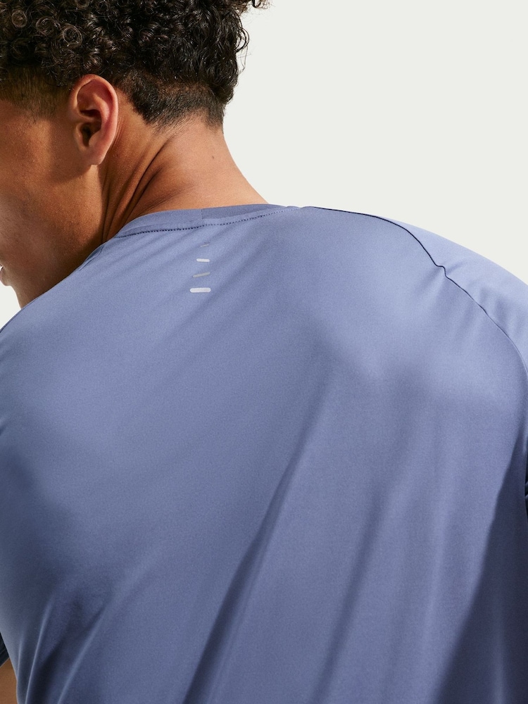 Nike Diffused Blue Dri-FIT Stride Running T-Shirt - Image 5 of 5 Nike Diffused Blue Dri-FIT Stride Running T-Shirt - Image 5 of 5