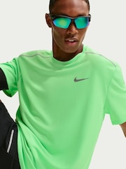 Nike Illusion Green Miler Dri-FIT UV Running T-Shirt - Image 4 of 5