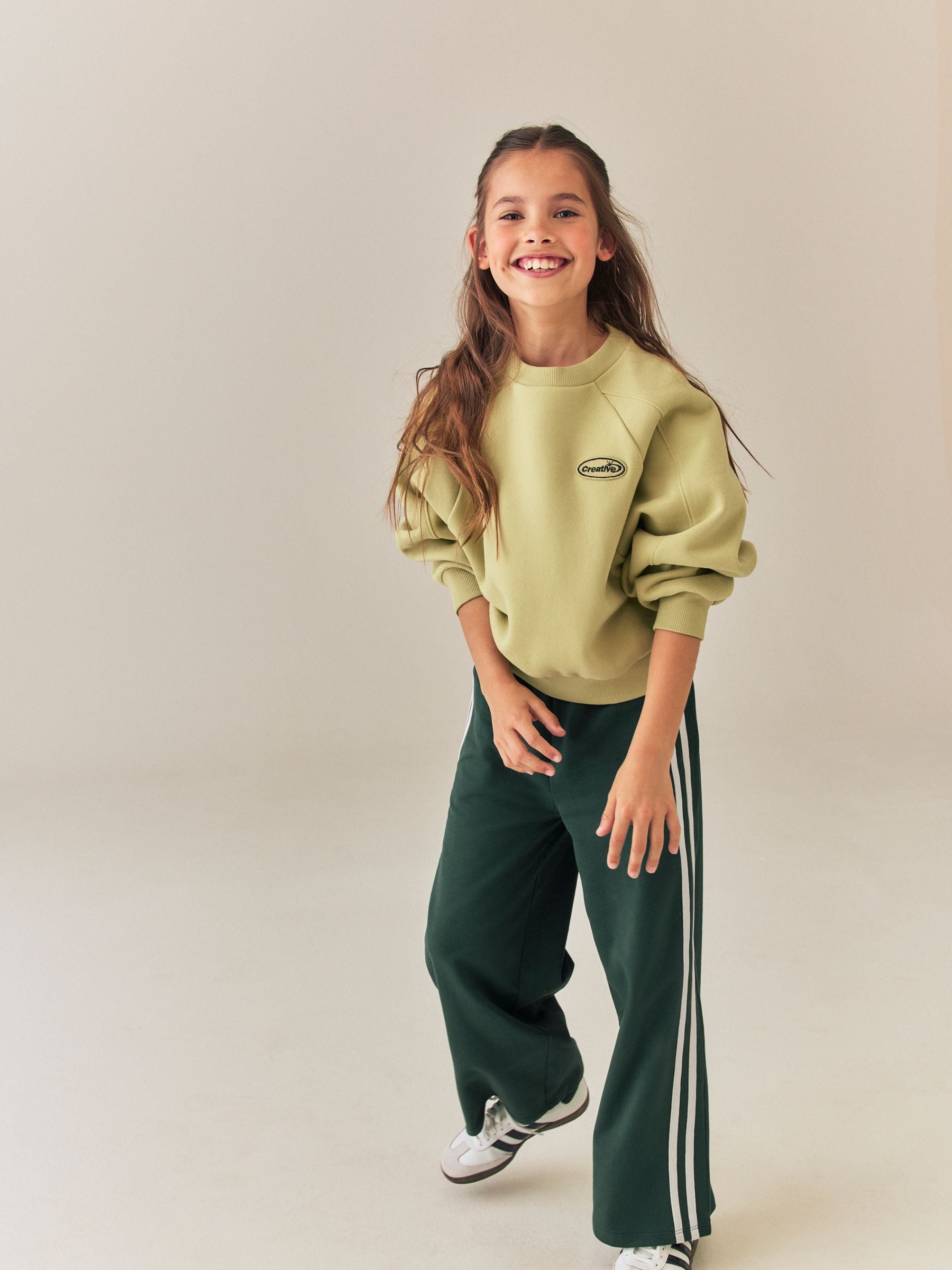Comprar Verde - Sweatshirt And Joggers Set (3-16yrs) from Next Brazil
