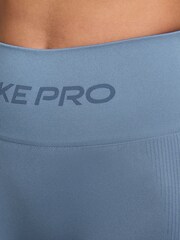 Nike Work Blue Pro Seamless Dri-FIT High-Waisted 5" Biker Shorts - Image 4 of 4