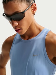 أزرق عملي - صديري للجري بتقنية Dri-FIT تشكيلة Tempo من Nike - صورة 5 من 5