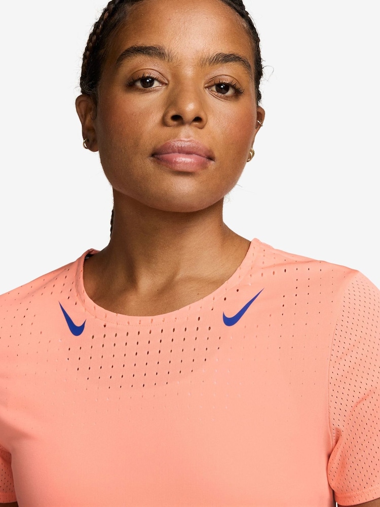 Nike Atomic Pink AeroSwift Dri FIT ADV Running Top - Image 3 of 3