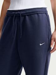 Ponoćna mornarica - Nike Studio Fleece preveliki donji deo trenerke sa manžetama - Slika 5 od 6