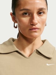Estilo paracaidista beis natural - Camiseta corta extragrande de felpa Nike Studio - Imagen 5 de 7