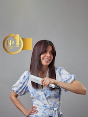 Remington Shine Therapy Wide White Straightener - Image 2 of 5