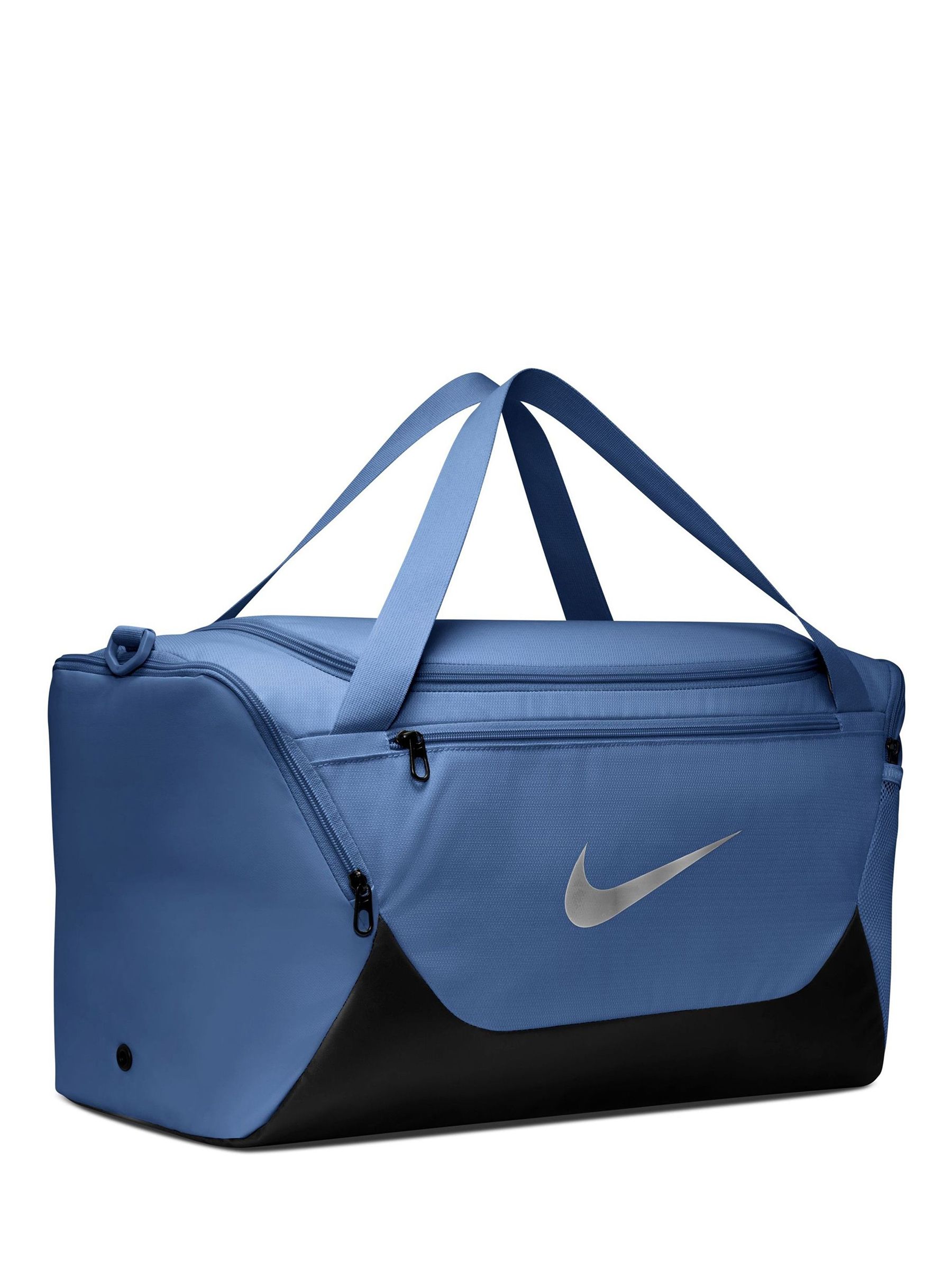 Next：日本 Nike Brasilia トレーニング ダッフルバッグ from Next Japan