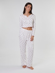 Loungeable Cherry Printed Ribbed Jersey Long Sleeve and Trouser Pyjamas Set - Bild 4 von 5