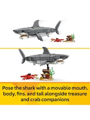 LEGO Creator 3-In-1 Fierce Shark with a Treasure Chest 31381 - Image 5 of 8