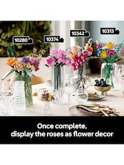 LEGO Botanicals Bouquet of Pink Roses Faux Flower Set 10374 - Image 7 of 9