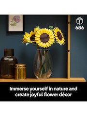 Lego LEGO Botanicals Sunflower Bouquet Faux Flowers S11502 - Image 3 of 9