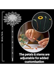 Lego LEGO Botanicals Sunflower Bouquet Faux Flowers S11502 - Image 7 of 9