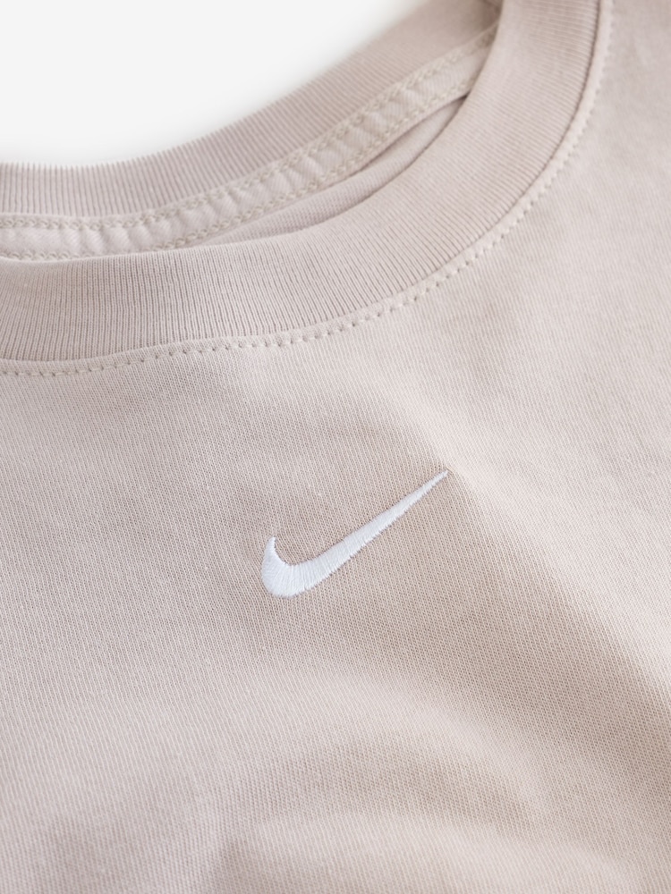 Nike Particle Grey Sportswear Boxy T-Shirt - Image 6 of 6 Nike Particle Grey Sportswear Boxy T-Shirt - Image 6 of 6