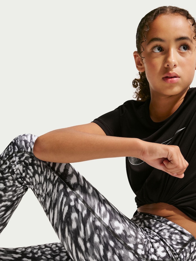 Nike Black One Full-Length Leggings - Image 5 of 5 Nike Black One Full-Length Leggings - Image 5 of 5
