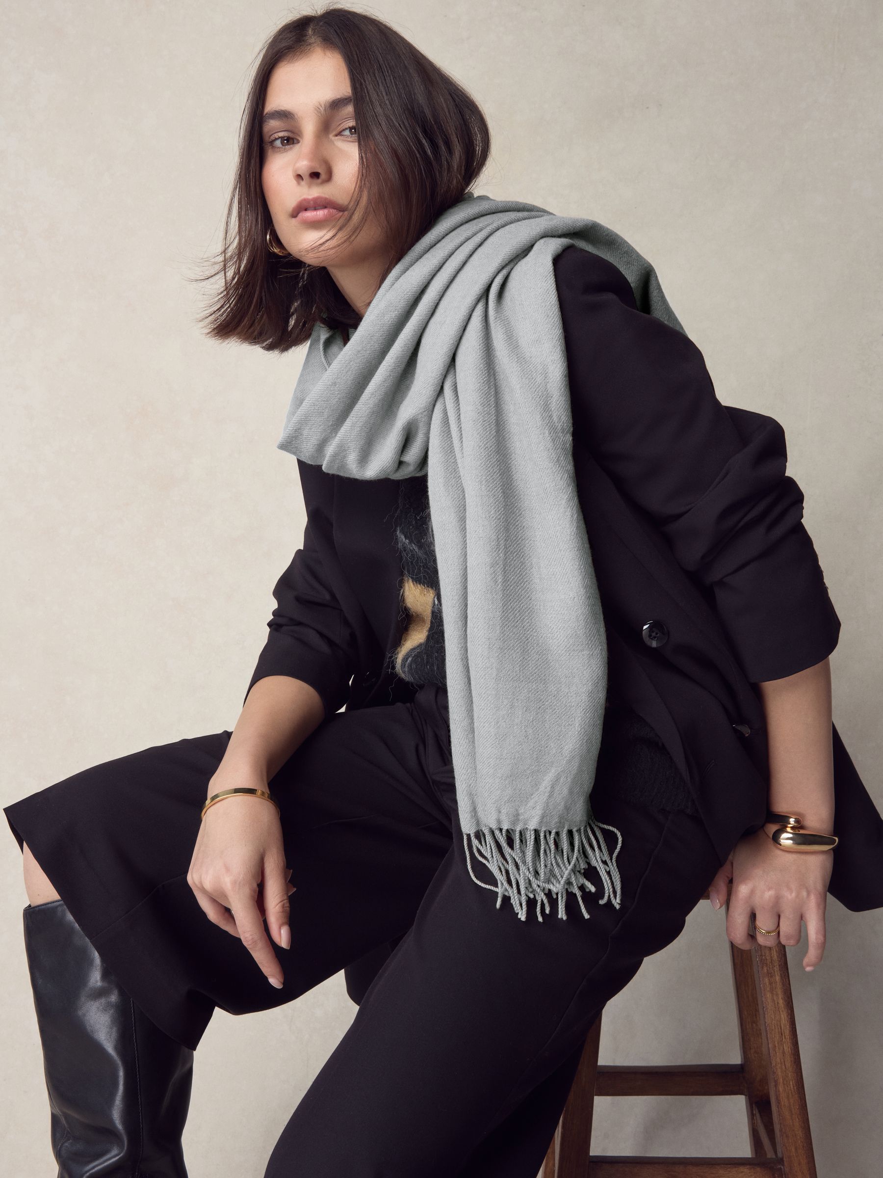 na. e Cashmere Multiway Stole Charcoal Buy Grey Premium Made in Italy Twill Midweight Shawl Scarf from