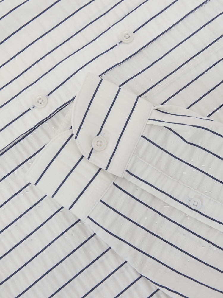 Reiss White/Blue Dupree Modal-Blend Seersucker Pinstripe Shirt Regular-Fit - Image 7 of 7
