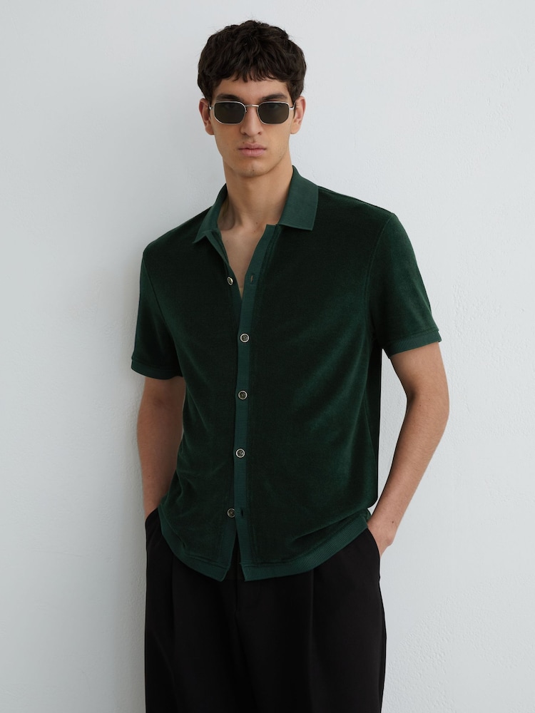 Reiss Forest Green Eden Towelling Short-Sleeve Shirt - Image 1 of 6 Reiss Forest Green Eden Towelling Short-Sleeve Shirt - Image 1 of 6