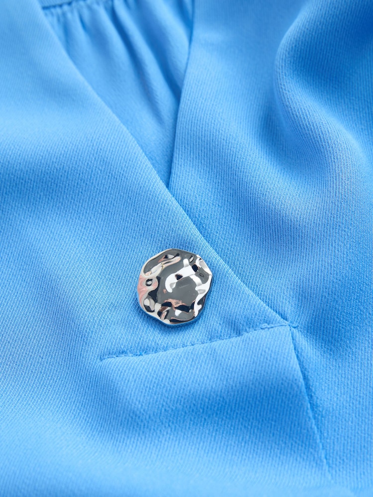 Blue Short Sleeve Overhead V-Neck Blouse - Image 3 of 3 Blue Short Sleeve Overhead V-Neck Blouse - Image 3 of 3