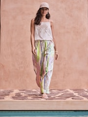 Crudo/verde - National Trust x Next Barrel Leg Linen Blend Trousers - Imagen 2 de 9