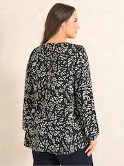 Evans Black Balloon Sleeve Pleated Swing Top - Image 2 of 5