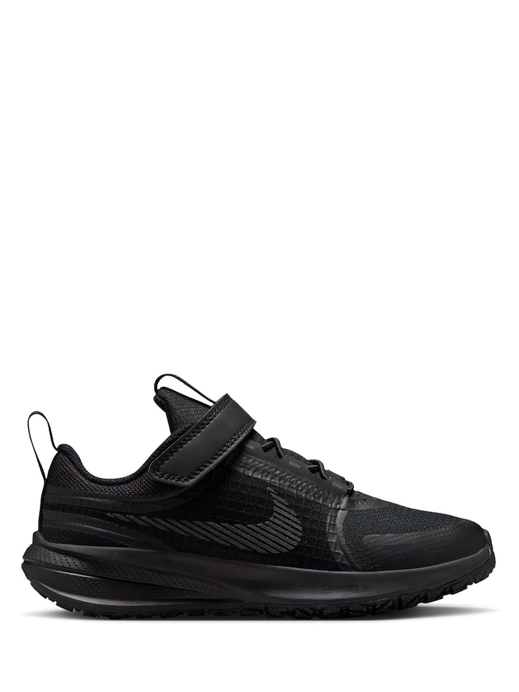 Schwarz - Nike Junior Star Runner Utility Trainers - Bild 1 von 7 Schwarz - Nike Junior Star Runner Utility Trainers - Bild 1 von 7
