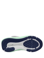 Nike White/ Illusion Green Junior Stellar Ride Trainers - Image 4 of 4