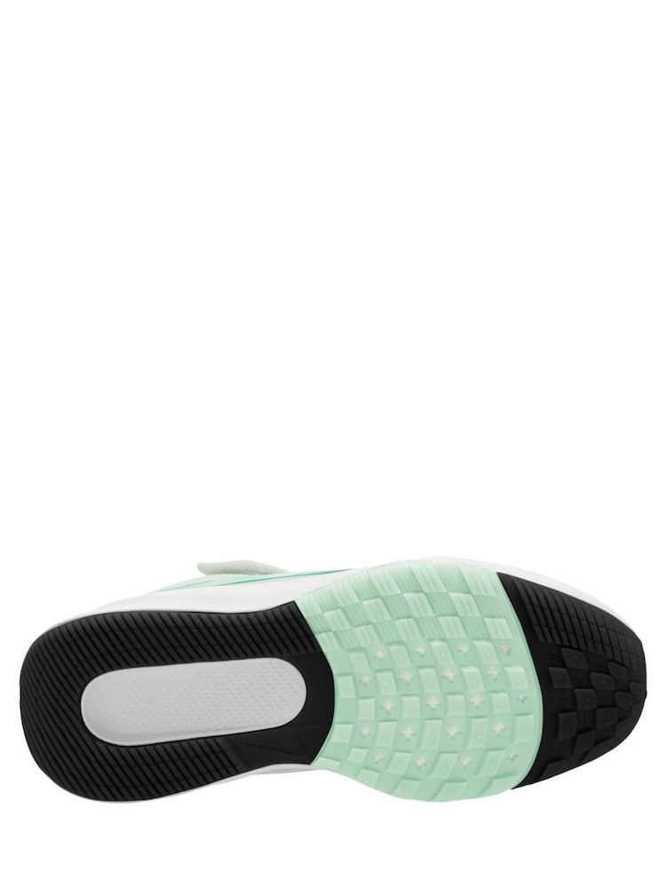 Nike White/Arctic Green Junior Star Runner 5 Trainers - Image 4 of 4 Nike White/Arctic Green Junior Star Runner 5 Trainers - Image 4 of 4