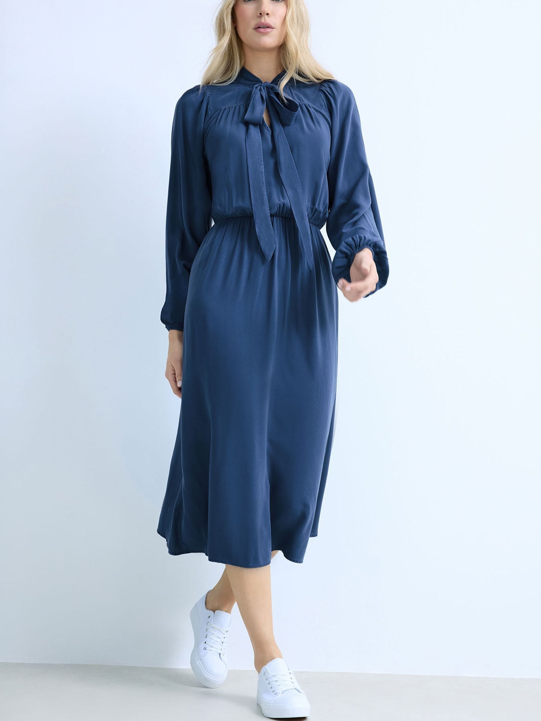 Lts Women's Blue Tall Acid Wash Tie Neck Midi Dress Size 8 - Image 2