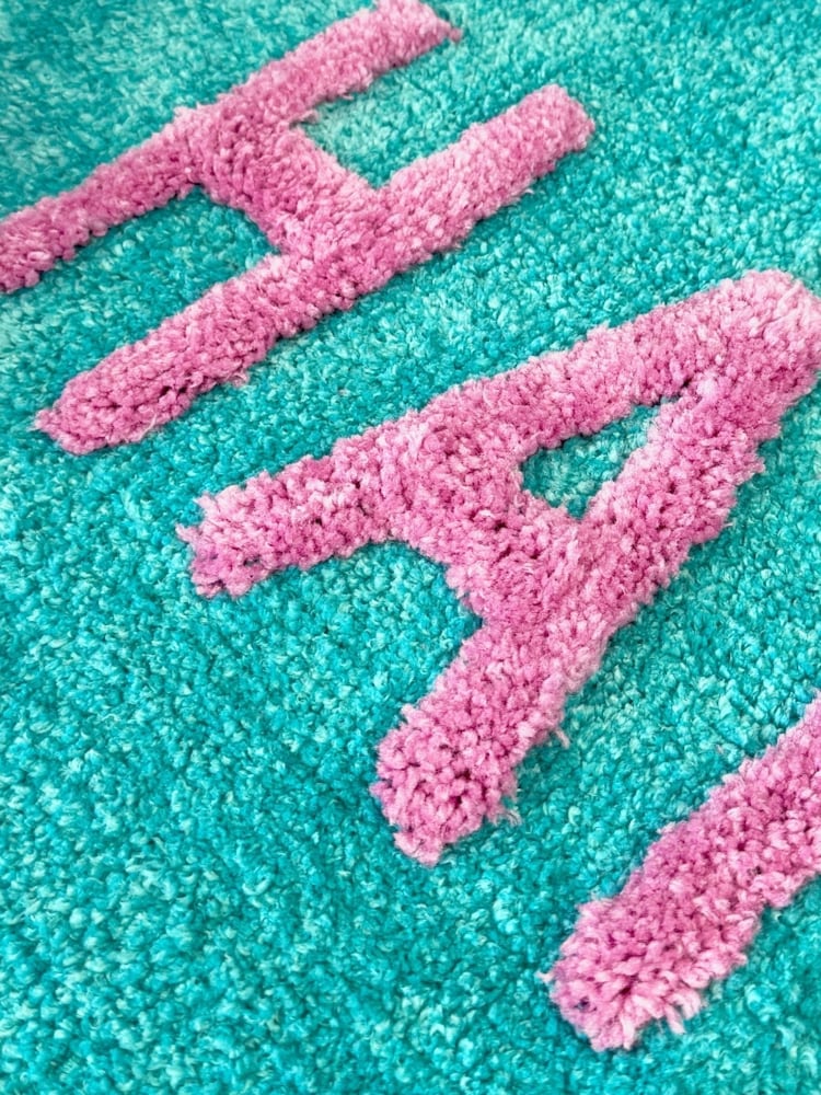 Mooky Mats Turquoise/Pink Happy Slogan Bath Mat - Image 2 of 3