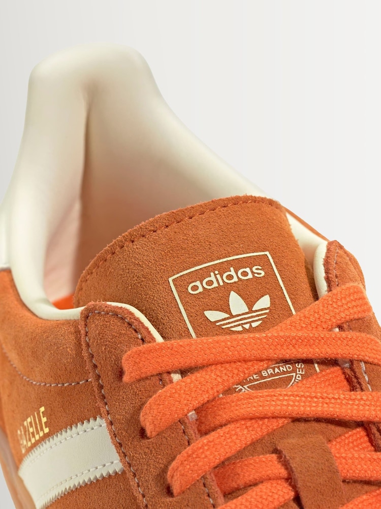 adidas gazelle silver green womens Limited edition Adidas England Gazza 96 Dentist chair celebration dark –  Sneakcustomtrainers.com main image 1