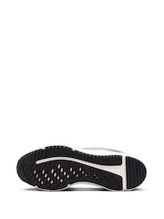 Nike Black/Gold Youth Cosmic Running Trainers - Image 9 of 11