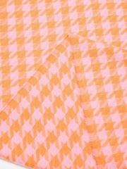 Oliver Bonas Pink Houndstooth Midweight Scarf - Image 4 of 5