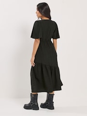 PixieGirl Petite Black Crinkle Midi Dress - Image 3 of 5