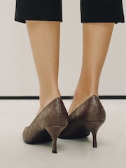 Chocolate Brown Forever Comfort® Weave Chisel Toe Court Heels - Image 3 of 4
