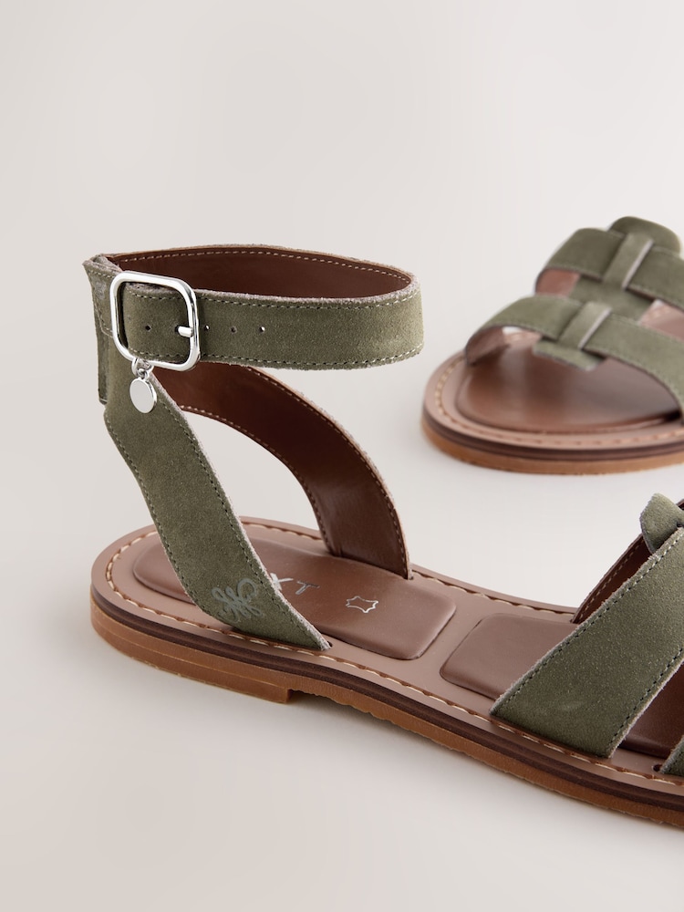 Green Sandals - Image 5 of 5 Green Sandals - Image 5 of 5