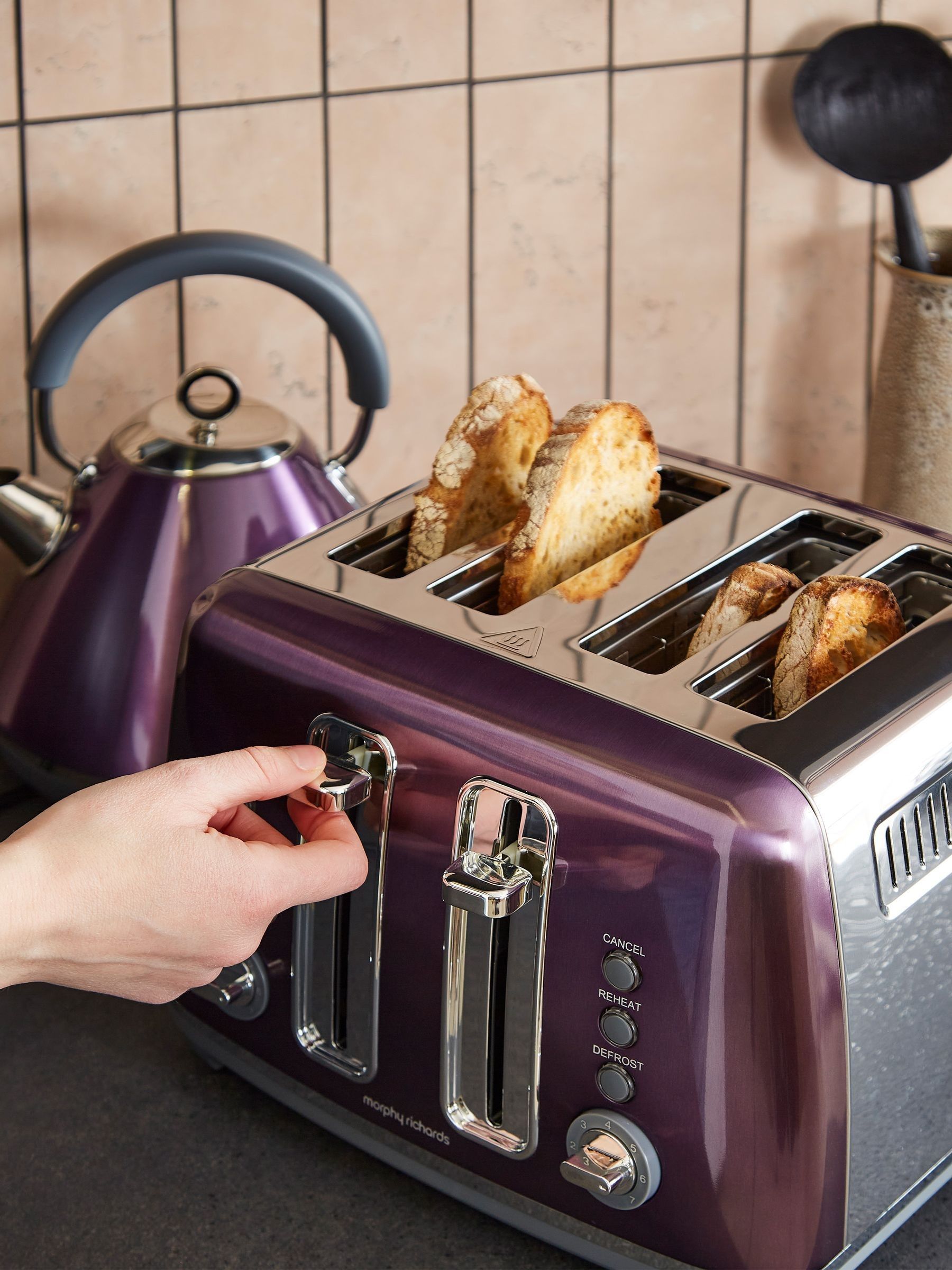 Morphy Richards Unisex Purple Accents 4 Slice Toaster Metallic - Image 6