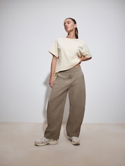 كاكي أخضر - بنطلون رياضي للمشي - Image 1 of 9