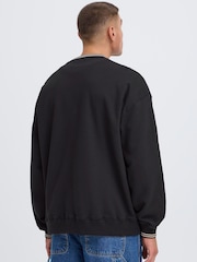 !Solid Black Long Sleeve V-Neck Sweatshirt - Image 3 of 5