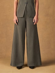 Ro&Zo Green Pinstripe Tailored Trousers - Image 6 of 6