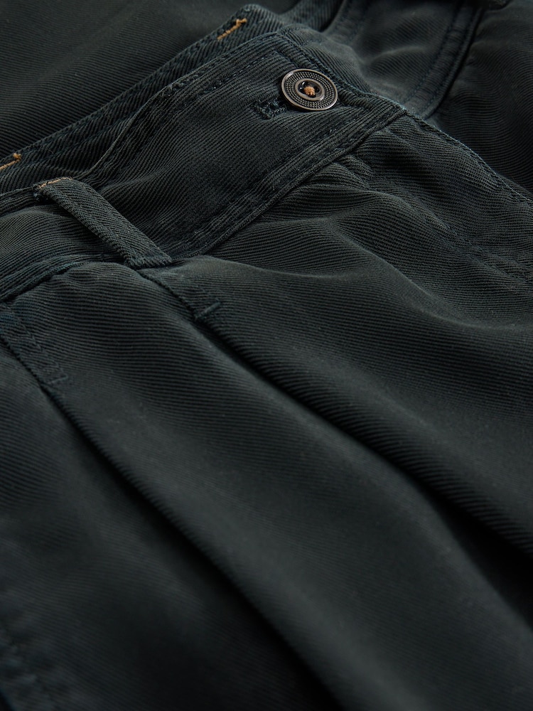 أسود - بنطلون برِجل واسعة Sasha من White Stuff - صورة 6 من 6 أسود - بنطلون برِجل واسعة Sasha من White Stuff - صورة 6 من 6